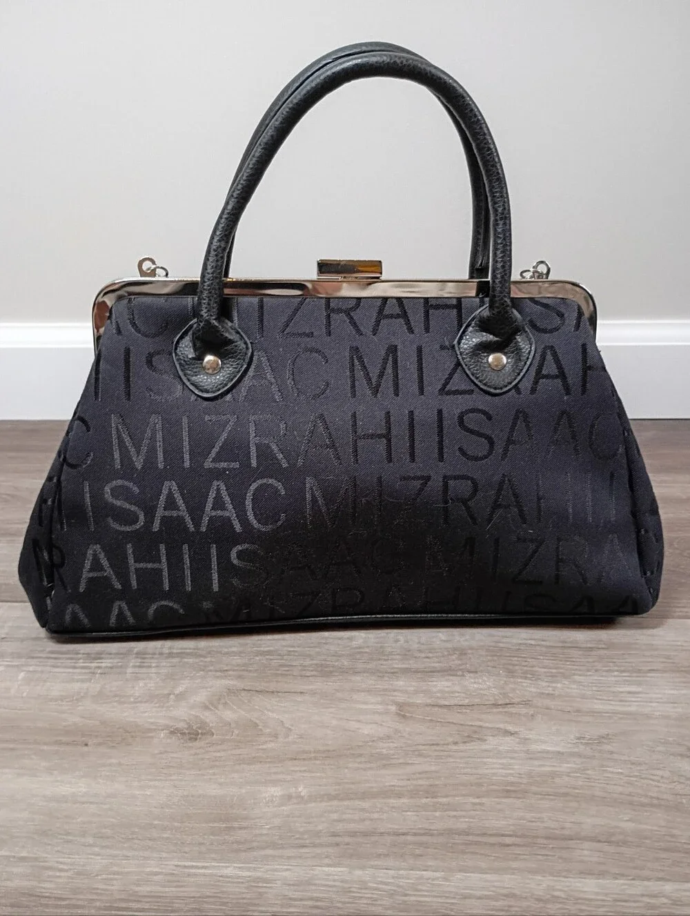 Isaac Mizrahi Vintage Y2K Classic Black Signature Canvas Silver Kisslock Handbag